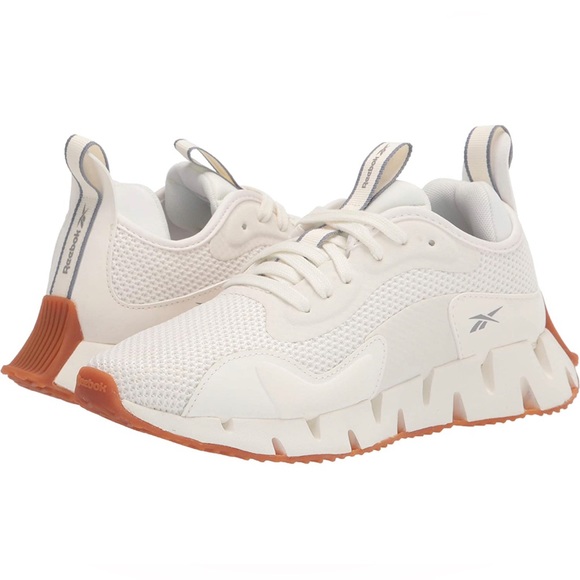 NWT REEBOK Zig Dynamica women’s Shoes white and Orange No box - Picture 3 of 16